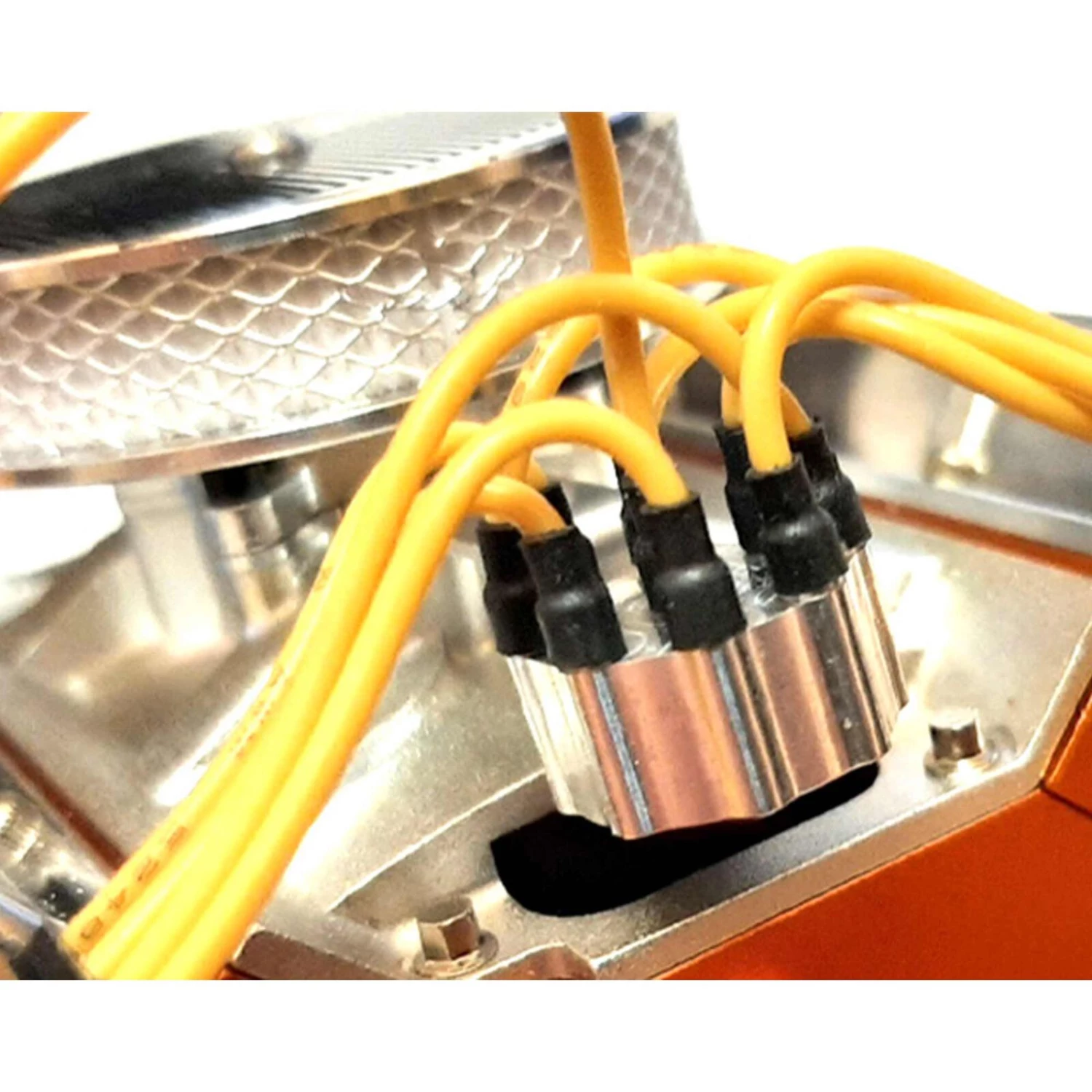 RC4WD Edelbrock V8 Motor Dress Up Kit: 1/10 (LIMITED EDITION) - Image 8